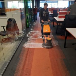 Gürpak Temizlik Pendik Yerinde Halı Yıkama. Kuru Köpük teknolojisi ile aynı gün kuruma garantisi. Hemen Fiyat Alın !